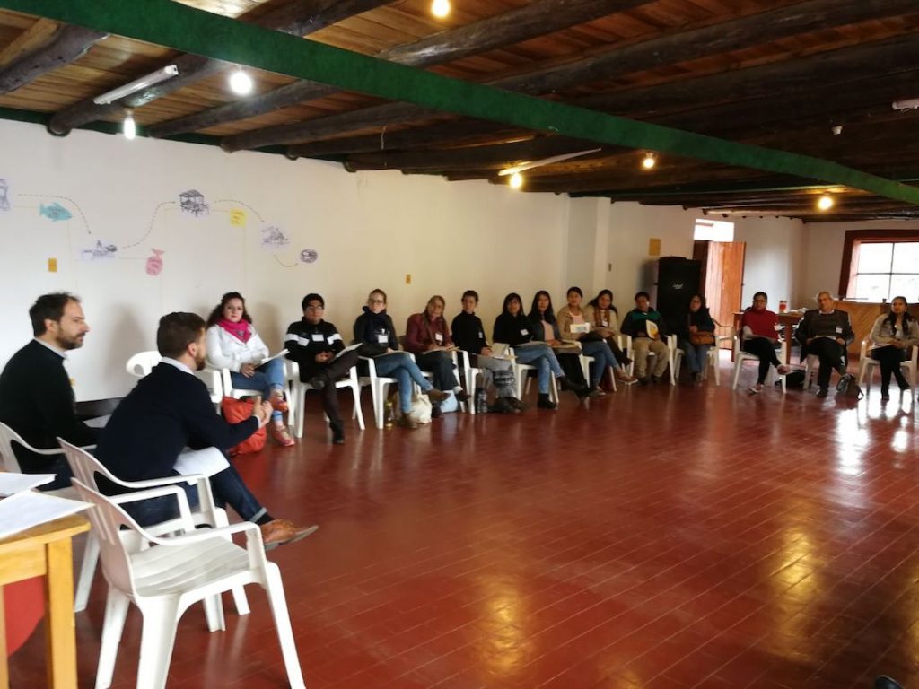 Lee más sobre el artículo Video resumen del proyecto de formación en innovación social y acompañamiento que hicimos en abril en Cajamarca, Perú